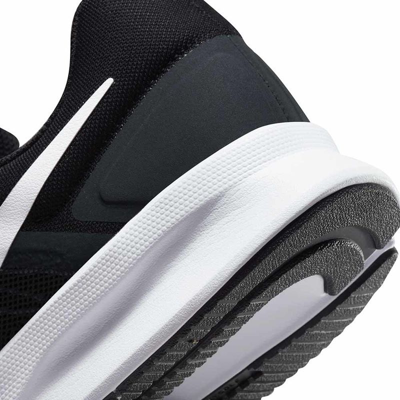 TENIS-NIKE-HOMBRE-DR2695-002-RUN-SWIFT