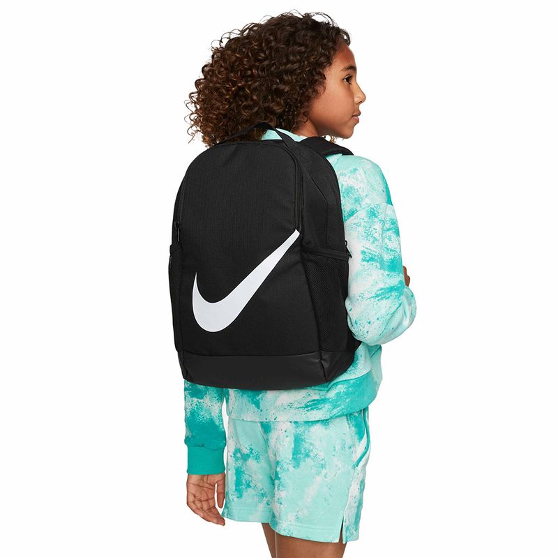 MORRAL-NIKE-DV9436-010