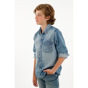 Camisa en denim azul para niño