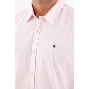 Camisa con diseño a rayas rosada para hombre