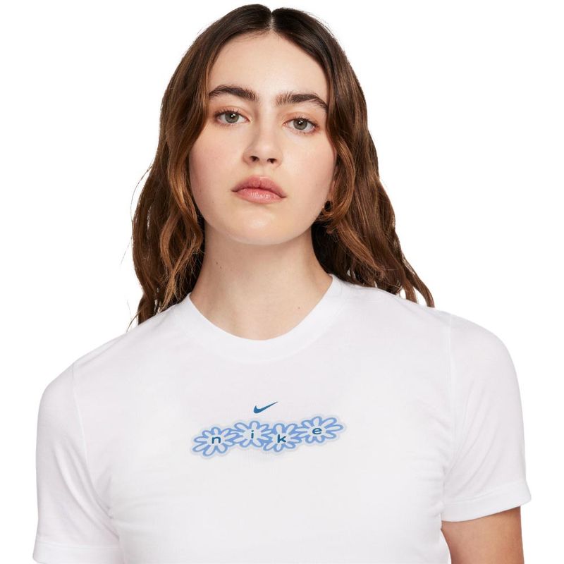 CAMISETA-NIKE-MUJER-FD2571-100
