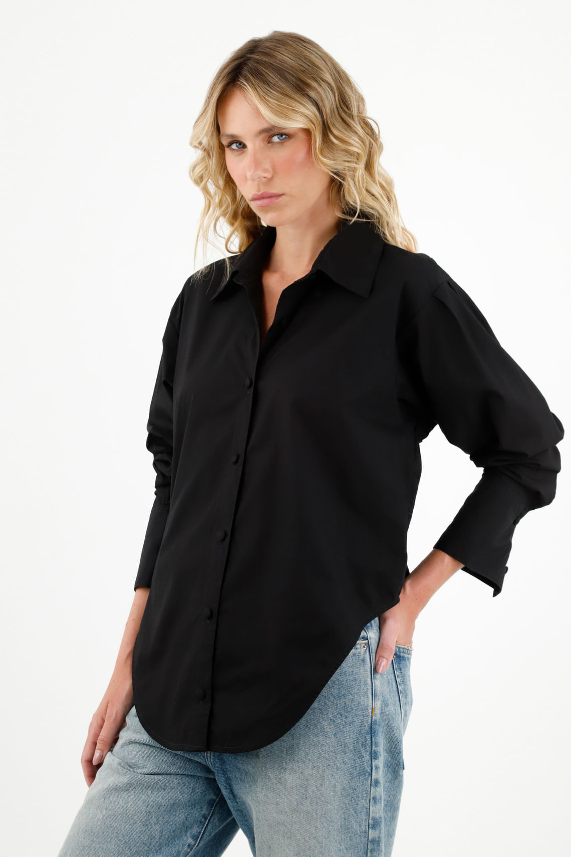 Camisa negra de botones para mujer Agaval