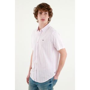 Camisa preteñida a rayas rosada para hombre