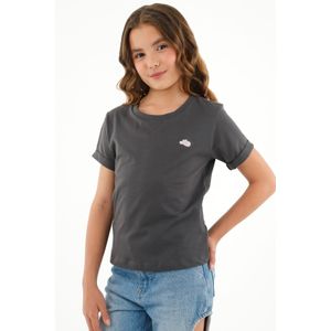 Camiseta gris con mini bordado para niña