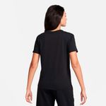 CAMISETA-NIKE-MUJER-FQ6603-010