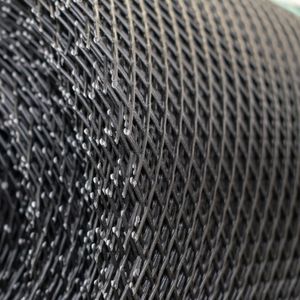 Rollo malla diamante 10 x 10mm 1mt x 30mt negra