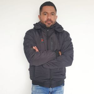 Chaqueta para Hombre GO Kpt SN Negra con Interior en Tela Ovejera