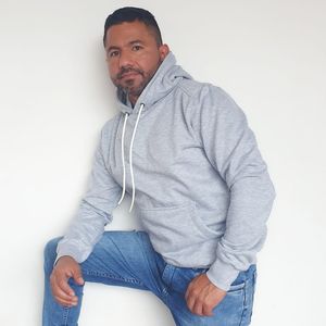Buzo Capucha para Hombre GO Mst en Algodón Gris