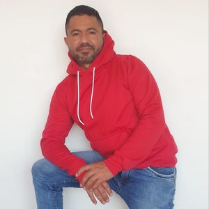 Buzo Capucha para Hombre GO Mst en Algodón Rojo