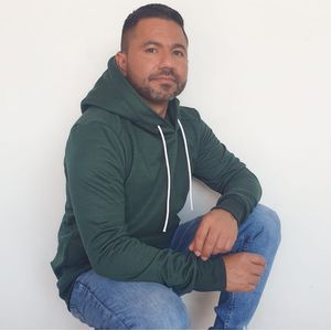 Buzo Capucha para Hombre GO Mst en Algodón Verde Botella