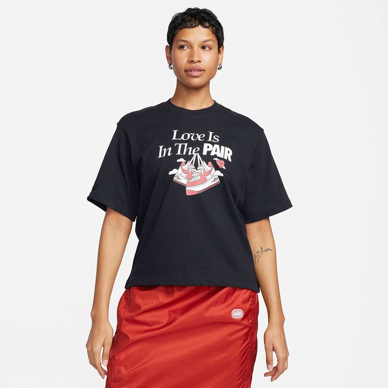 CAMISETA-NIKE-MUJER-FQ8870-010