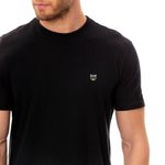 CAMISETA-RIFLE-HOMBRE-100E001