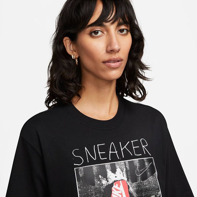 CAMISETA-NIKE-MUJER-FD2531-010