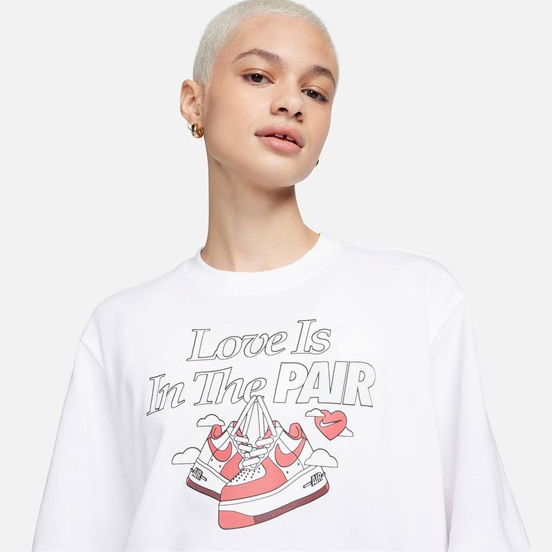 CAMISETA-NIKE-MUJER-FQ8870-100