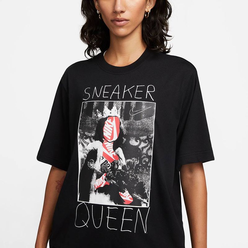 CAMISETA-NIKE-MUJER-FD2531-010
