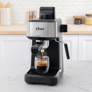 Cafetera Oster Espresso Vapor 4 Tazas Plata
