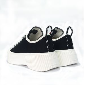 TENIS CASUAL DAMA TOMMY COLOR NEGRO