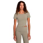 CAMISETA-NIKE-MUJER-FN2804-320