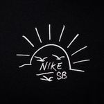 CAMISETA-NIKE-HOMBRE-FZ5281-010