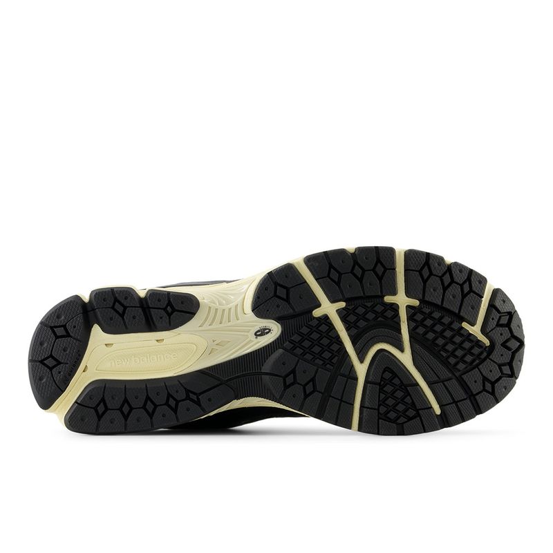 TENIS-NEW_BALANCE-HOMBRE-M2002RIB-2002