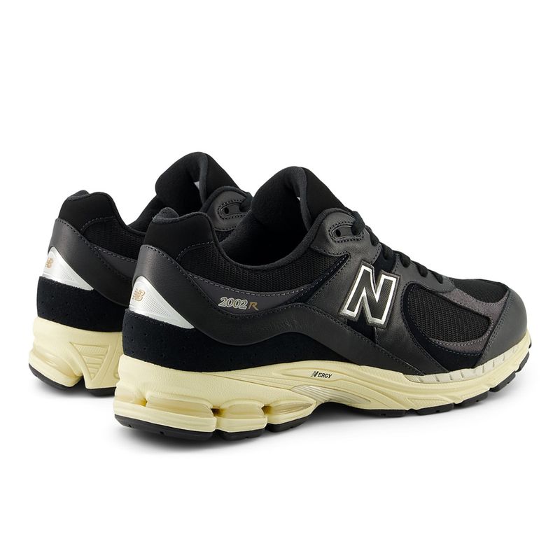 TENIS-NEW_BALANCE-HOMBRE-M2002RIB-2002