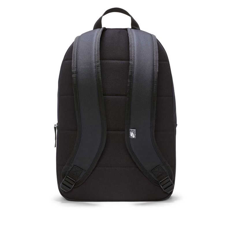 MORRAL-NIKE-DC4244-010-HERITAGE