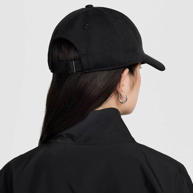 GORRA-NIKE-FZ5698-010