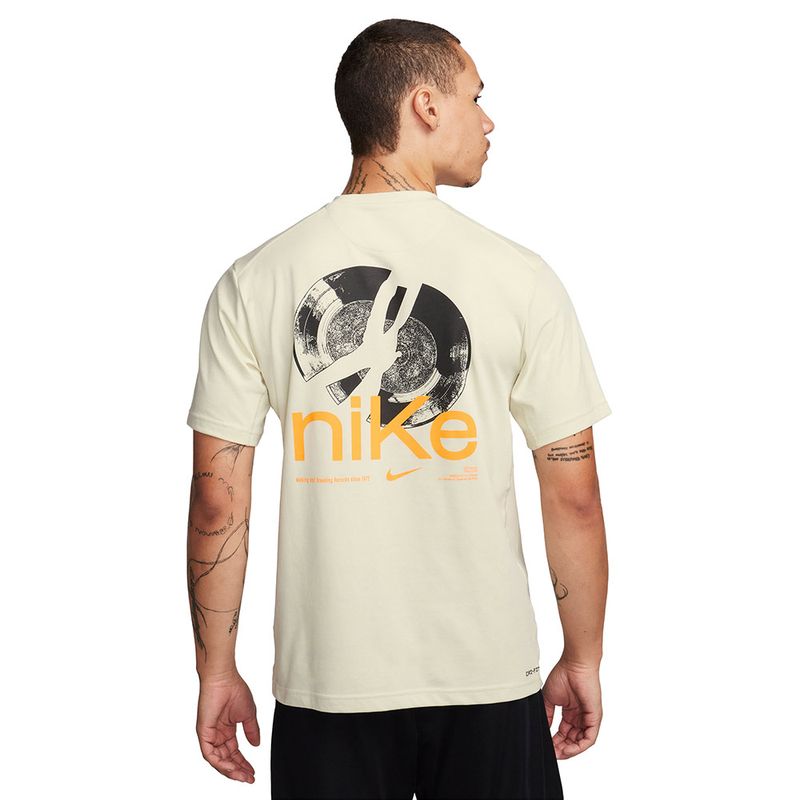 CAMISETA-NIKE-HOMBRE-FN3319-020