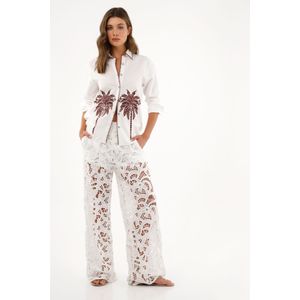 Camisa manga larga blanca con bordado de palmeras para mujer
