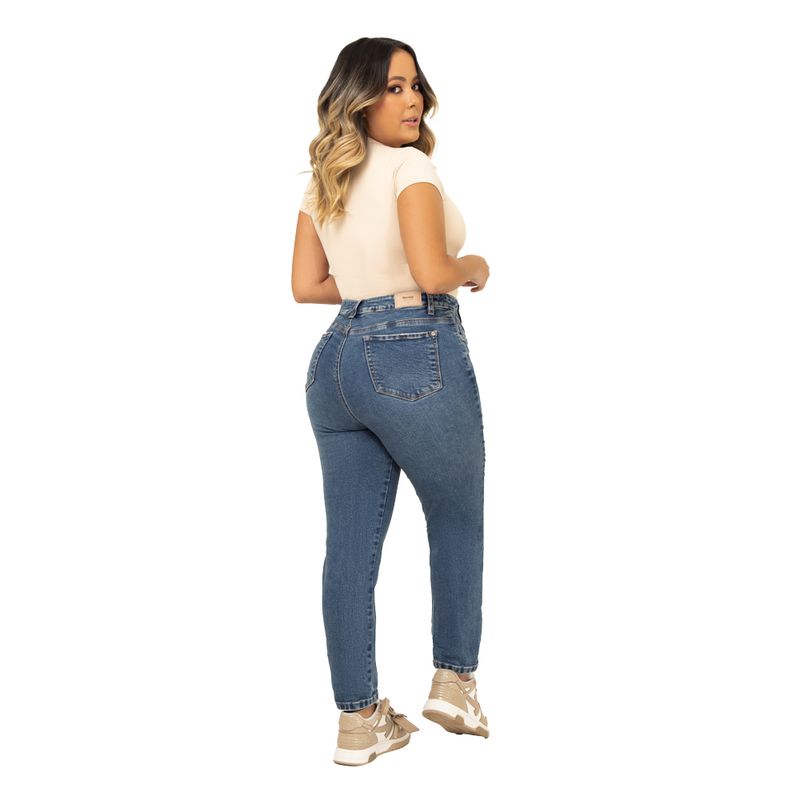 JEAN-TRIVASSI-MUJER-24403