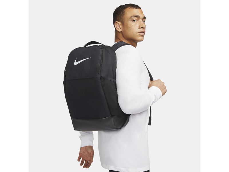 Nike brasilia mediana online