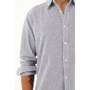 Camisa azul oscuro a rayas manga larga para hombre