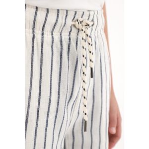 Bermuda azul tipo chino para niño