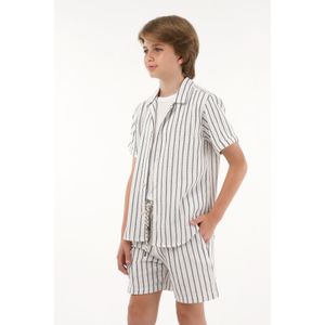 Camisa con diseño a rayas azul para niño