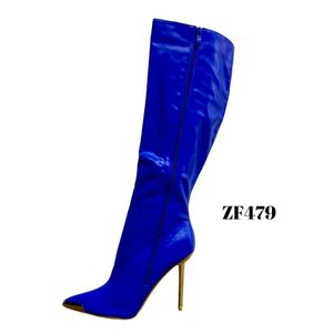 Bota caña alta azul tacon puntilla  plateada