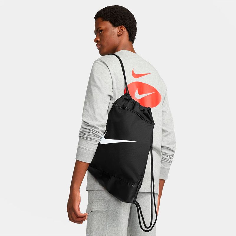 MORRAL-NIKE-DM3978-010-BRASILIA
