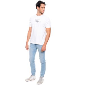 Camiseta Manga Corta Con Estampado En Frente
