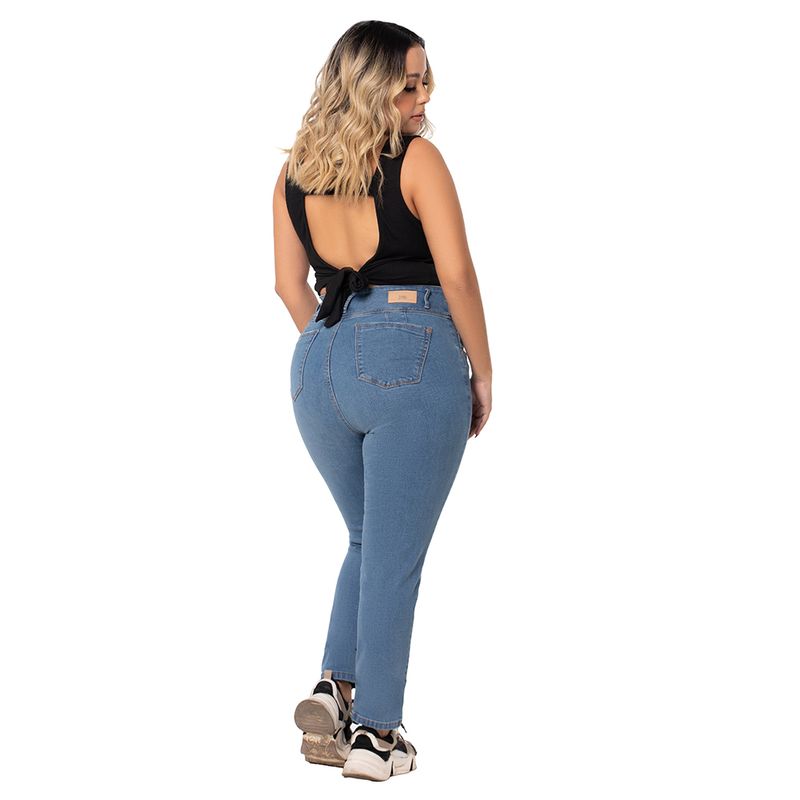 JEAN-TRIVASSI-MUJER-24204