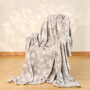 Cobija-Christmas Blanket-Copos-de-Nieve Grises-180x200cm