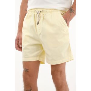 Bermuda crudo con pretina enresortada para hombre