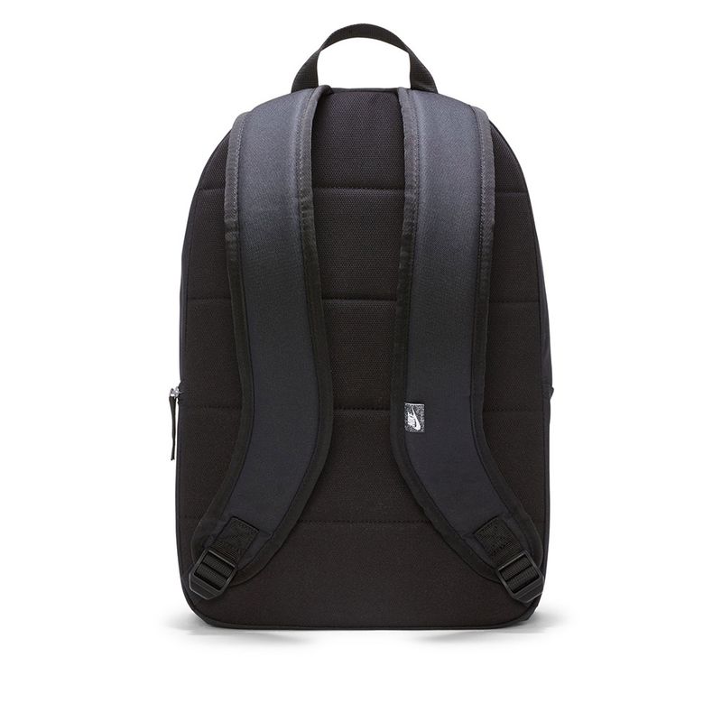MORRAL-NIKE-DC4244-010-HERITAGE