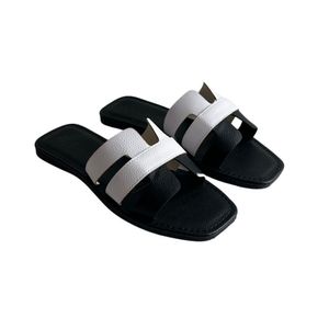 Sandalia Libia Blanco Negro