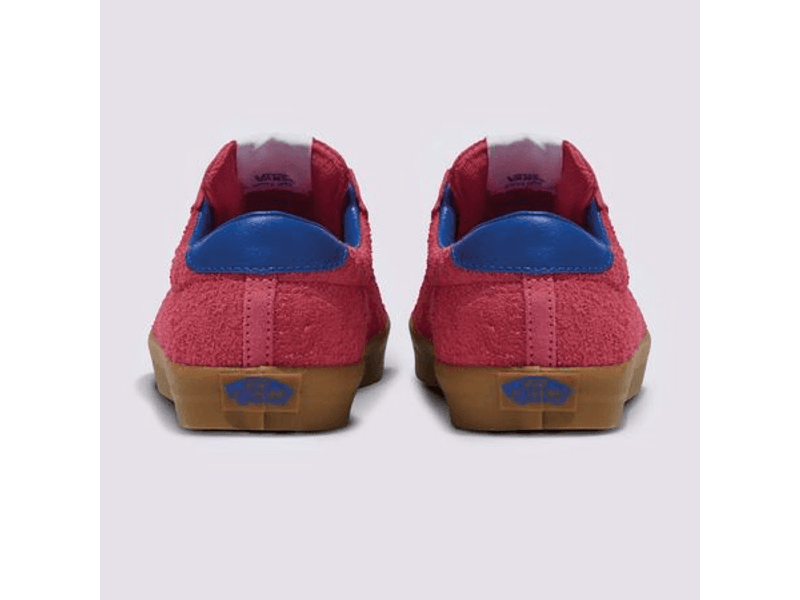 Gum Sole Red Vans Sport Vans Women's Range EXPLace Up Sneaker Black