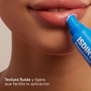 Reparador Labial Fluido con Ácido Hialurónico - Isdin