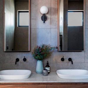 LAMPARA DE PARED FIORE BLACK