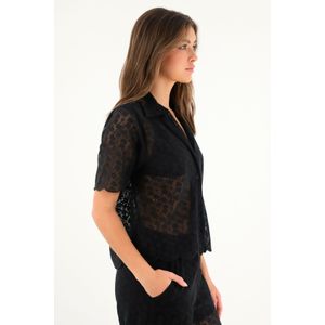 Camisa tipo bowling en encaje negra para mujer