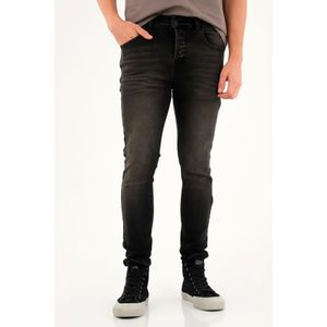 Jean Súper Skinny en black denim para hombre