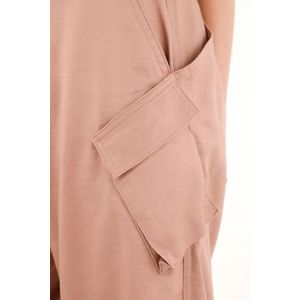 Pantalón Oversize con bolsillos tipo cargo para mujer