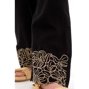 Pantalón negro recto con pretina elástica para mujer