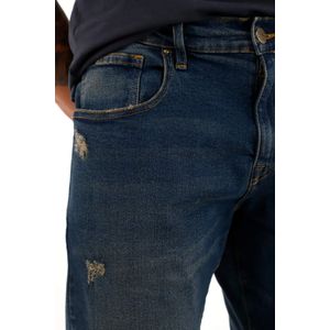 Jean Recto tiro medio azul con realce en las costuras para hombre